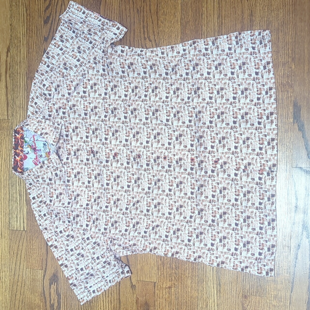 Mint Condition Robert Graham Button Up - image 1